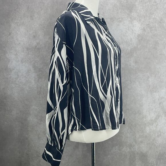 90s Y2K Alexandra Bartlett Womens L Silk Blouse Abstract Black White Button Up - Picture 2 of 7